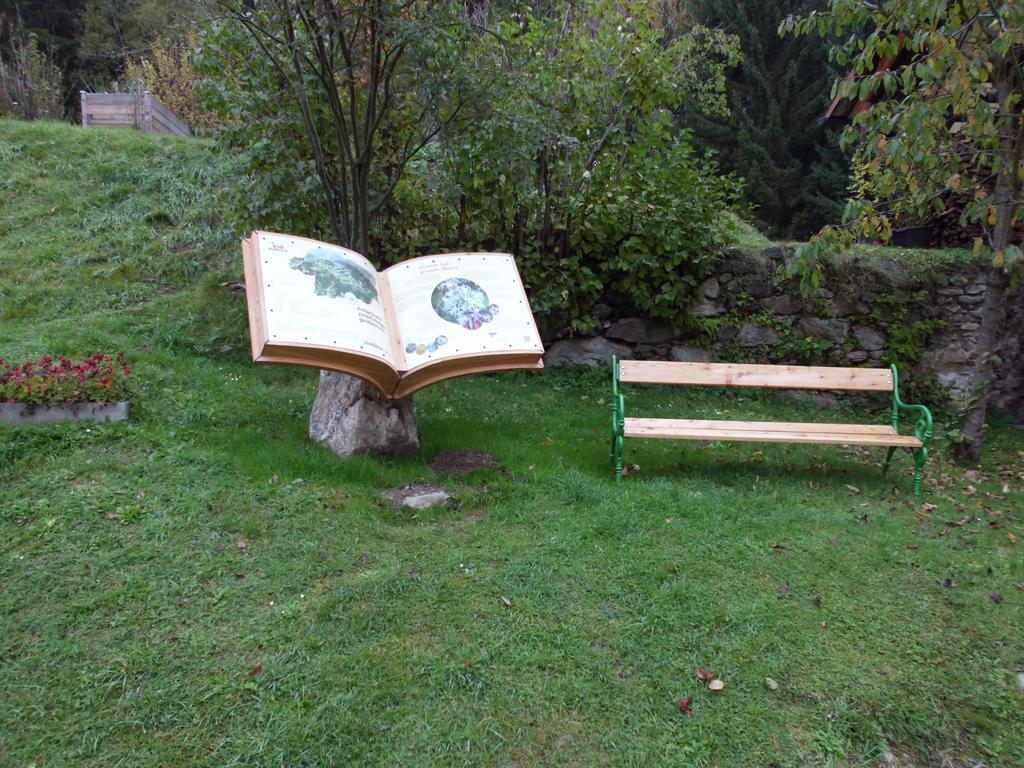 Hotel Landsitz Pichlschloss Neumarkt in Steiermark エクステリア 写真