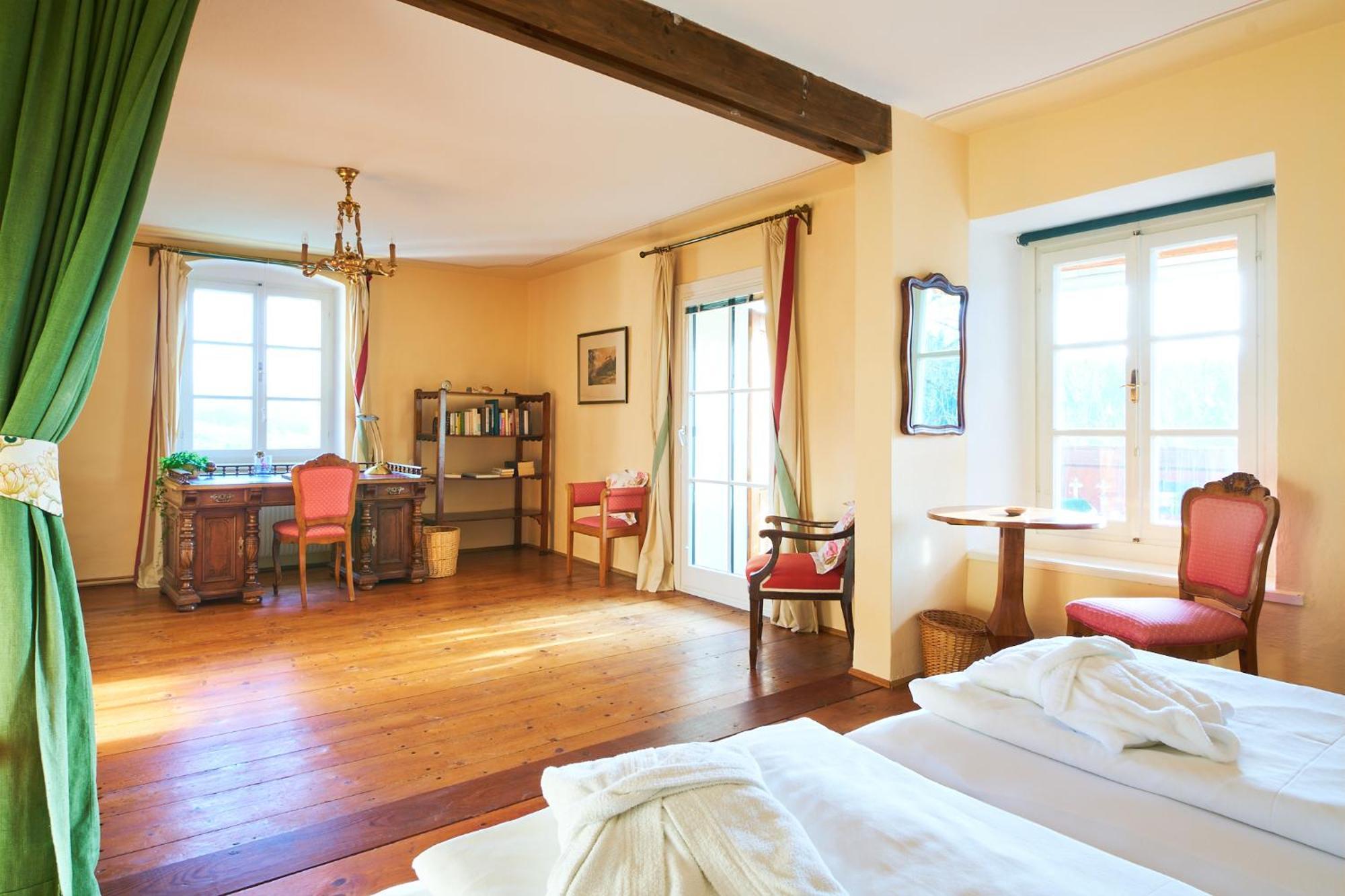 Hotel Landsitz Pichlschloss Neumarkt in Steiermark エクステリア 写真